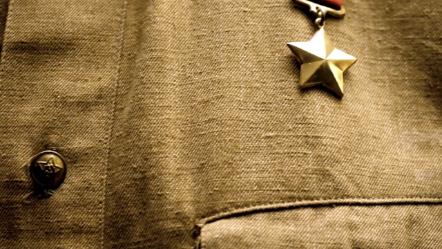 2020年1月29日，乌克兰基辅:苏联英雄的金星勋章。红军的组成，苏联的徽章，1941年，第二次世界大战，共产主义视频下载