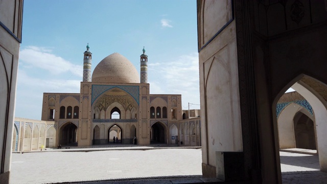 Agha Bozorg清真寺，卡尚市，卡维尔沙漠，伊朗，西亚，亚洲，中东视频下载
