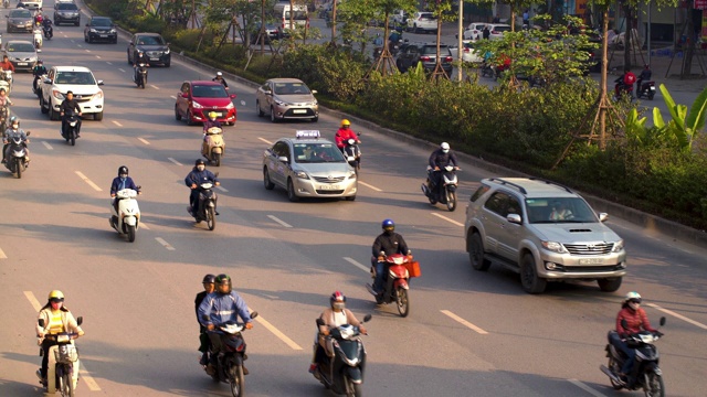 河内的城市交通。越南。视频下载