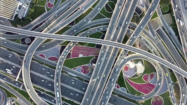 阿联酋迪拜路口无人机视角视频素材