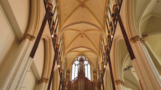 中世纪的教堂内部视频素材