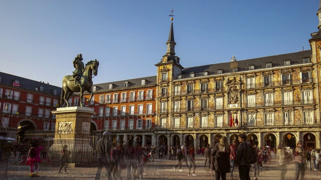时间流逝在西班牙马德里市长广场视频素材