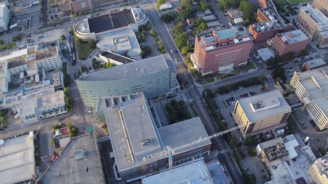 查尔斯顿南卡罗来纳航空v124垂直视图上面的建筑施工视频下载