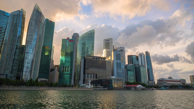 时间流逝新加坡摩天大楼日落新加坡城市中央商务区大楼视频素材