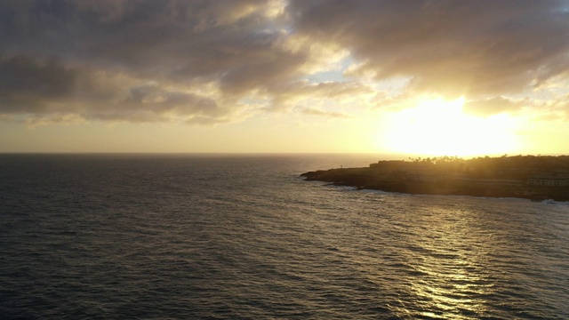 夏威夷海岸在日落考艾岛视频下载