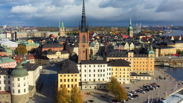 从海上俯瞰斯德哥尔摩老城视频下载