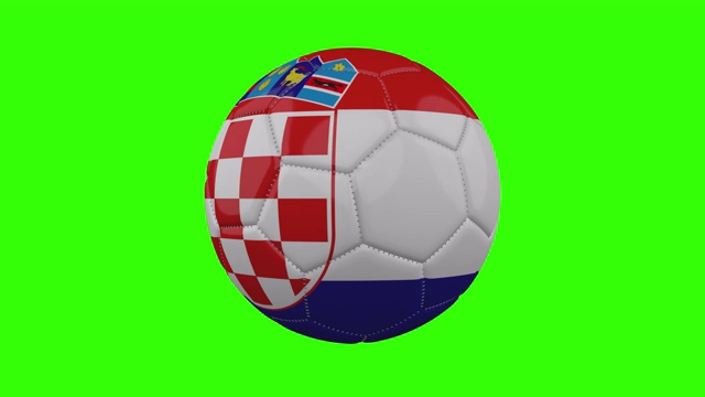 克罗地亚国旗球在透明的绿色阿尔法背景上旋转，循环视频素材