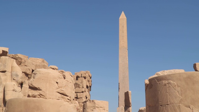 卡纳克神庙的方尖碑。埃及卢克索视频素材