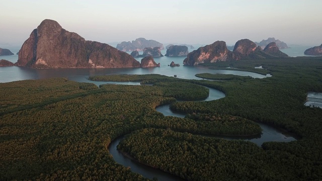 攀牙湾的4K镜头鸟瞰图，攀牙，泰国。视频素材