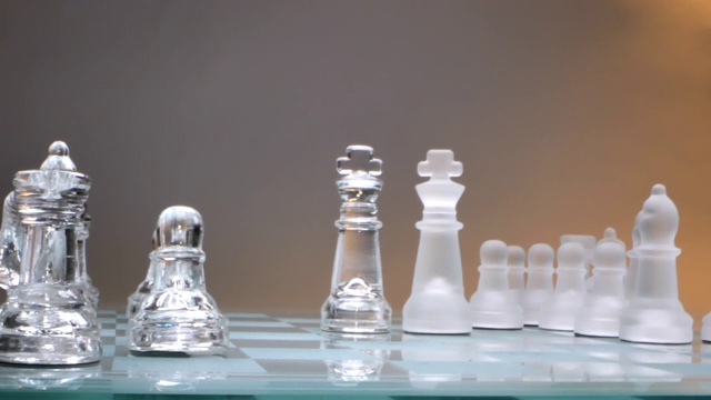 两国概念，玻璃棋，两王对峙视频下载