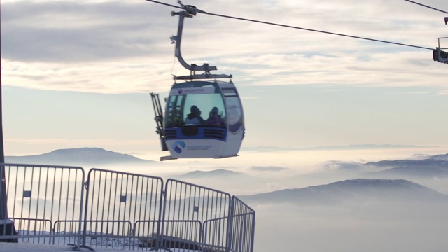 滑雪,滑雪缆车,塞尔维亚视频素材