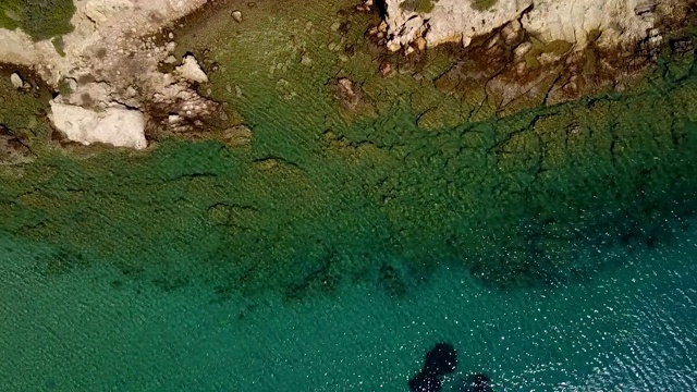 无人机拍摄美丽的海景视频素材