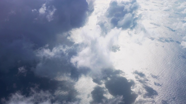 从飞机的角度看云层视频素材
