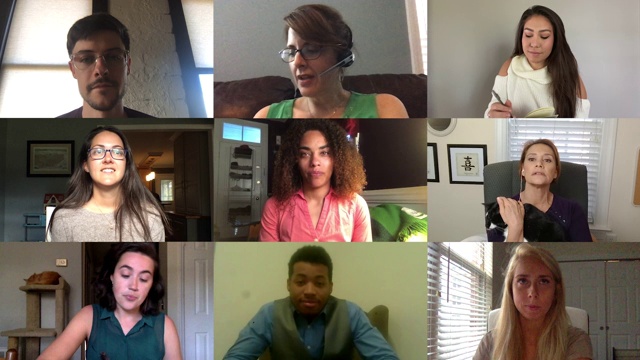 9名在家工作的同事通过视频电话会议相互交谈。视频素材