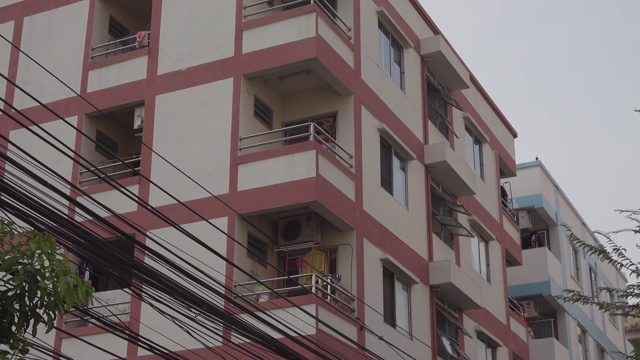 曼谷的便宜公寓，方便。视频素材