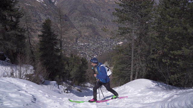 在瑞士阿尔卑斯山滑雪旅游视频下载