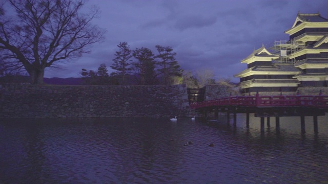 松本城堡，灯火通明视频素材