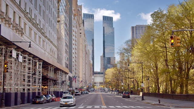 曼哈顿中城，纽约，空街和中央公园视频素材