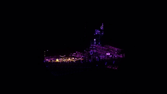 战舰RGB全息图线框。漂亮的3D动画在一个黑色的背景无缝循环的未来项目视频下载