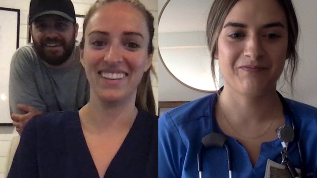 两个护士在家视频聊天。视频素材