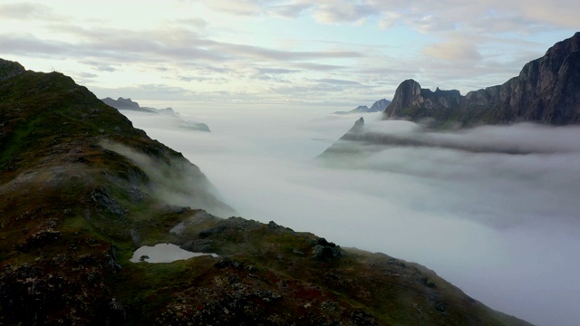 挪威Senja岛的风景鸟瞰图视频素材