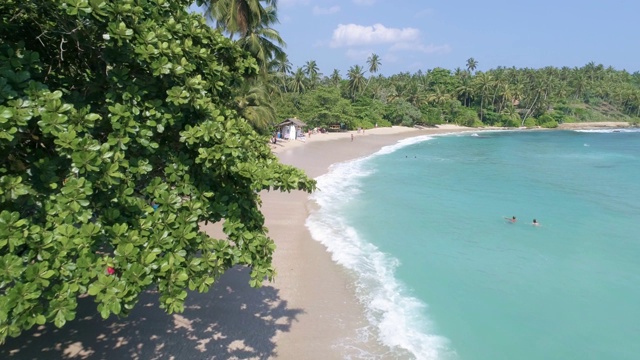 斯里兰卡天堂海滩慢动作天线4k视频素材