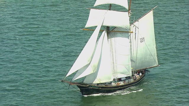 帆船在海上视频下载