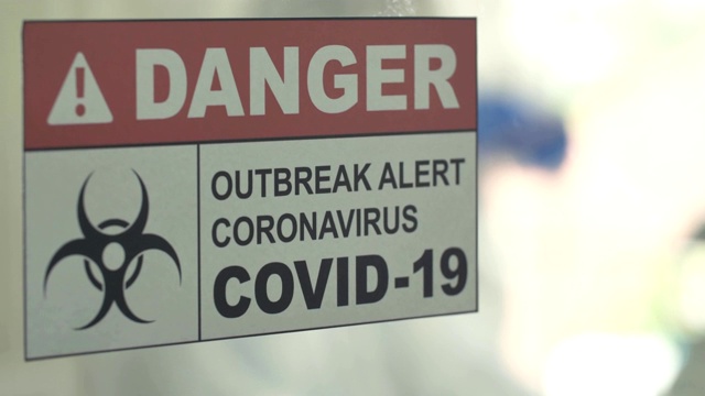 Covid-19:在实验室从事抗病毒检测标本工作的科学家视频素材