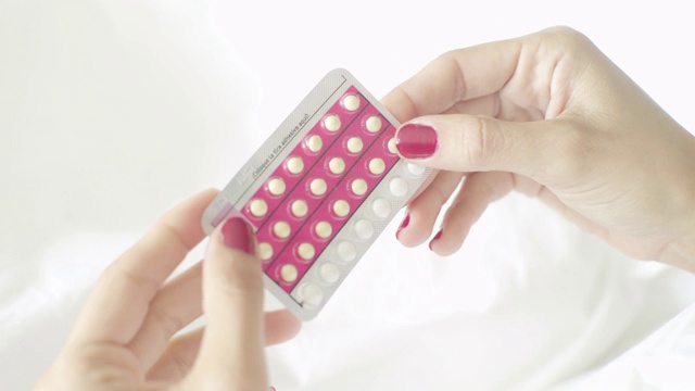 服用避孕药的女性视频下载