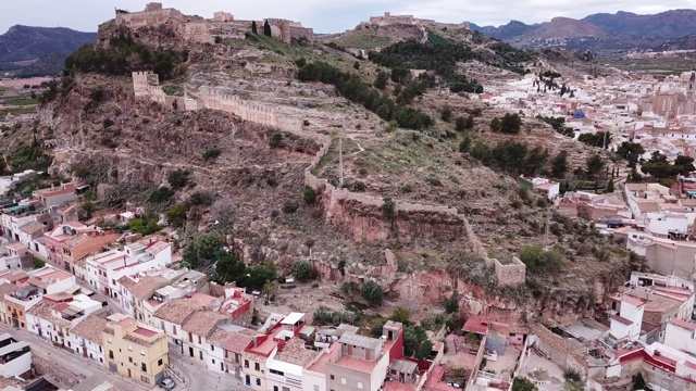 西班牙萨格托镇和古城堡遗址视频下载