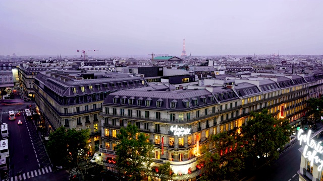 时光流逝:巴黎夜景视频素材