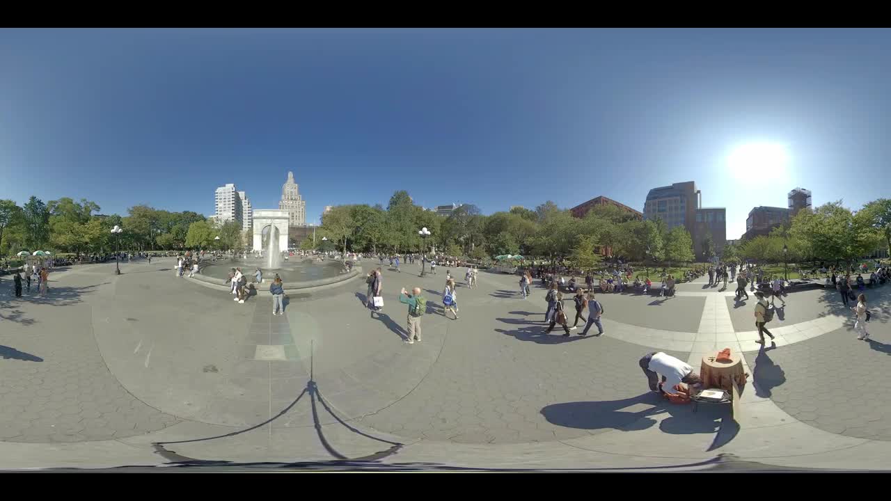 美国纽约曼哈顿的华盛顿广场公园和拱门视频素材