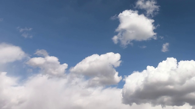 蓝天上的云。间隔拍摄。加速视频。视频素材
