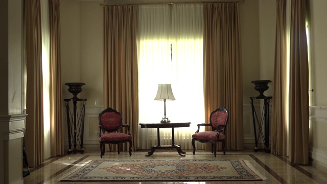 经典别致的室内客厅家装仿古装饰视频素材