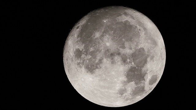实时非常详细的极端特写月球的镜头视频下载