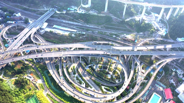 贵州省交通拥堵解决设施视频下载