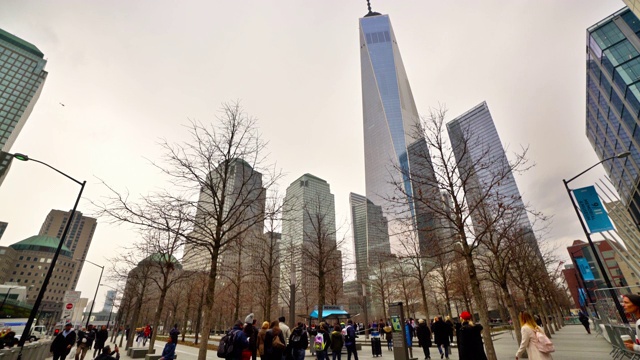 曼哈顿金融区。人。9/11纪念馆视频素材