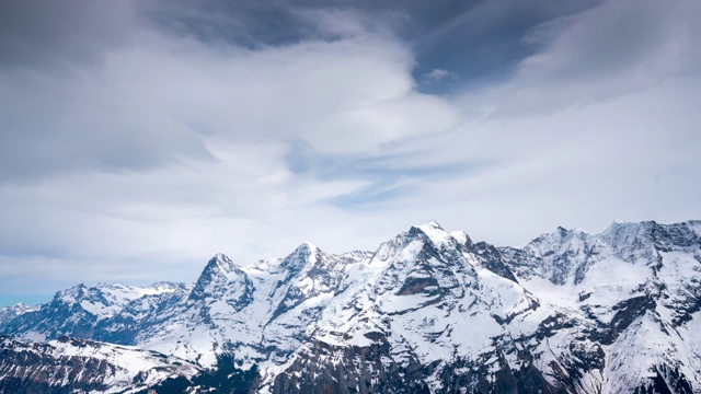 4k时间流逝希尔索恩山和瑞士少女峰视频素材
