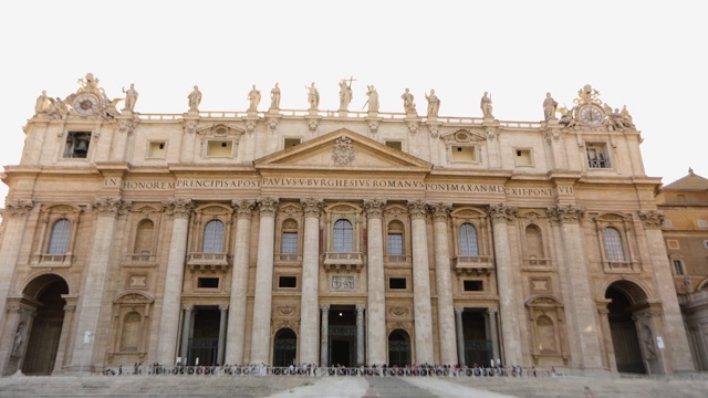 梵蒂冈的圣彼得教皇大殿，圣彼得大殿。意大利罗马市中心梵蒂冈大教堂。视频素材