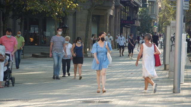 2020年夏天西班牙巴塞罗那新常态城市生活视频下载