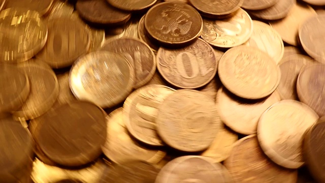 旋转的金币。俄罗斯卢布视频下载