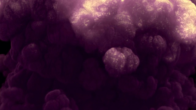 用阿尔法通道哑光关闭化学爆炸。紫色的浓烟在黑暗的背景上移动。数字动画3d渲染。高清分辨率视频下载