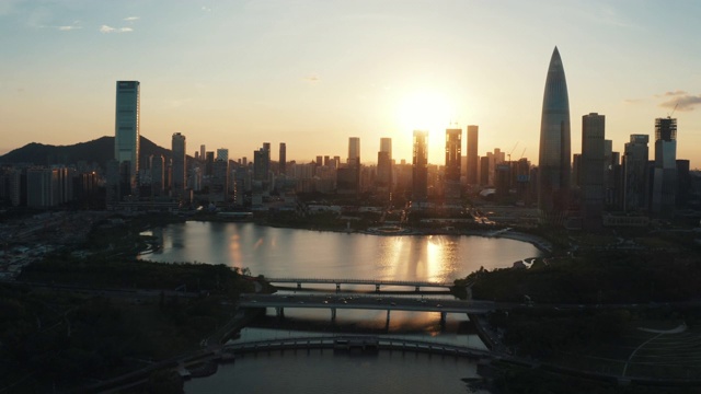 航拍现代金融和科技城市视频素材