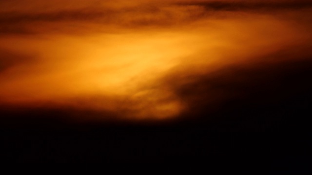 大太阳与云日落时间视频素材