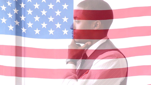 背景是美国国旗飘扬在非裔美国商人身上的动画视频下载