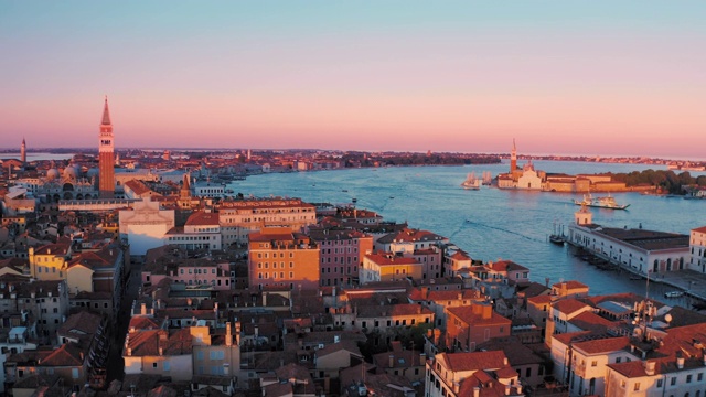 如威尼斯泻湖和著名的圣马可广场——意大利威尼斯视频下载