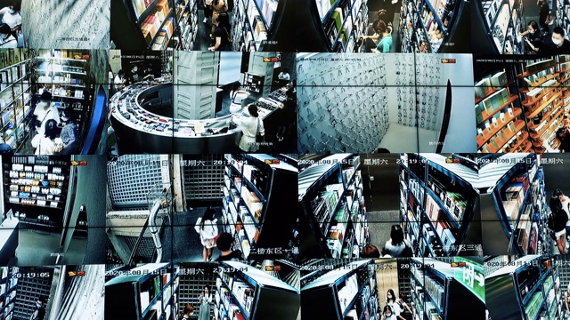 闭路电视网格显示人们购物，闭路电视摄像头监控视频素材