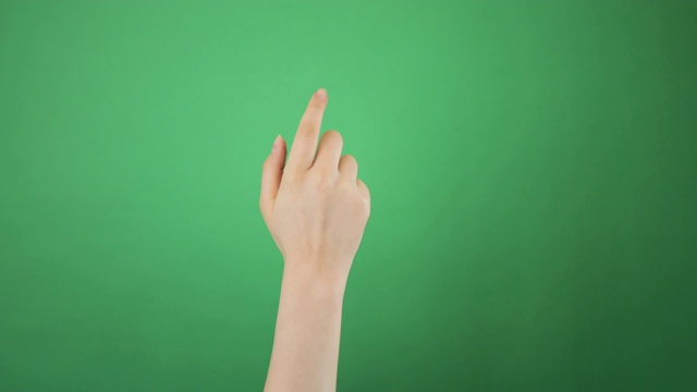 手触控设备屏幕为绿色背景视频素材