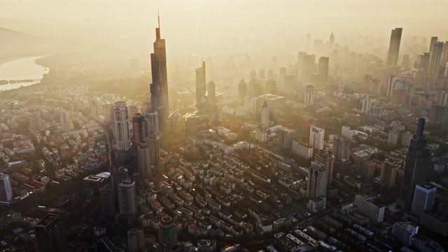 南京城市天际线鸟瞰图，江苏省，中国视频下载