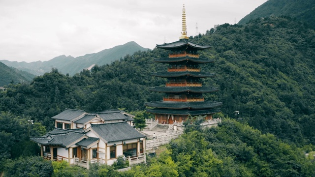 中国古代建筑鸟瞰图，河南，陕西，中国。视频素材